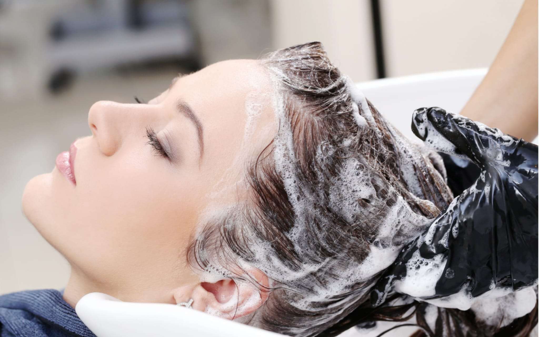 Lavar extensiones de pelo natural